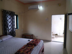 Sharvi's Stay INN